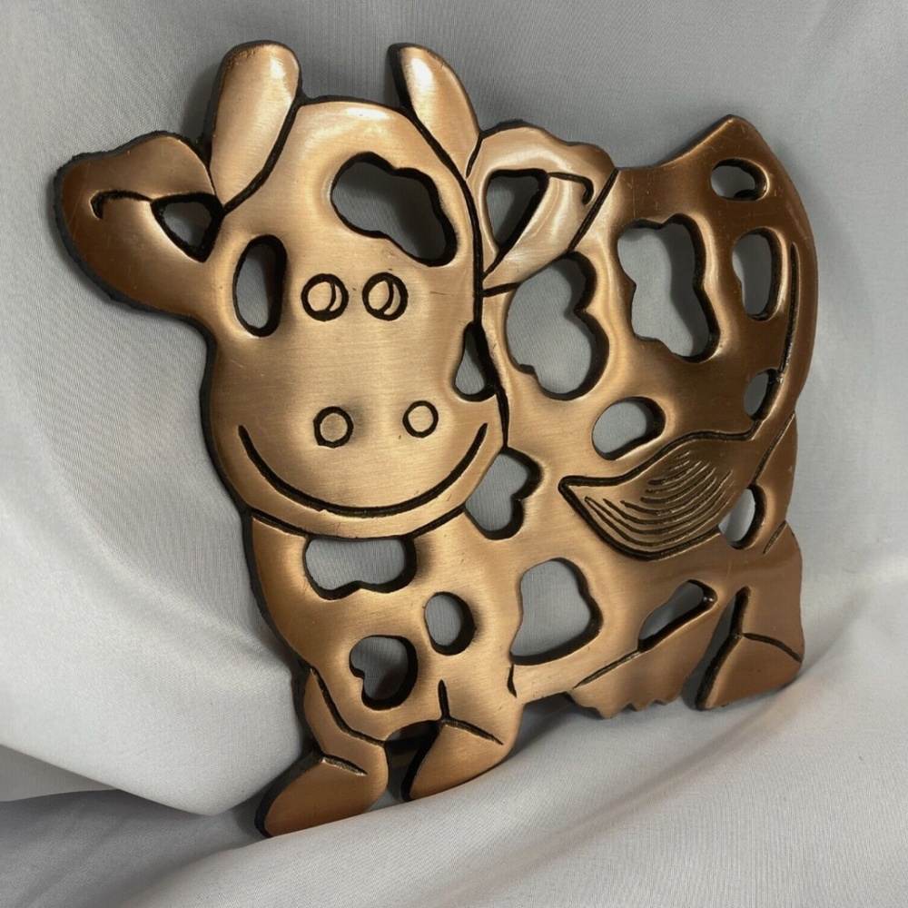 Vintage 1995 ODI Cast Iron Copper Cow Trivet Farmhouse Wall Decor